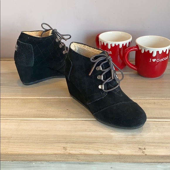 Toms Suede shearling lined wedge Bootie - Picture 2 of 7